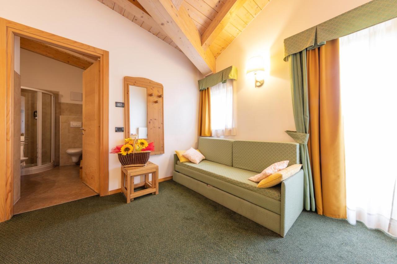 Alpine Mugon Hotel วาซอน ภายนอก รูปภาพ