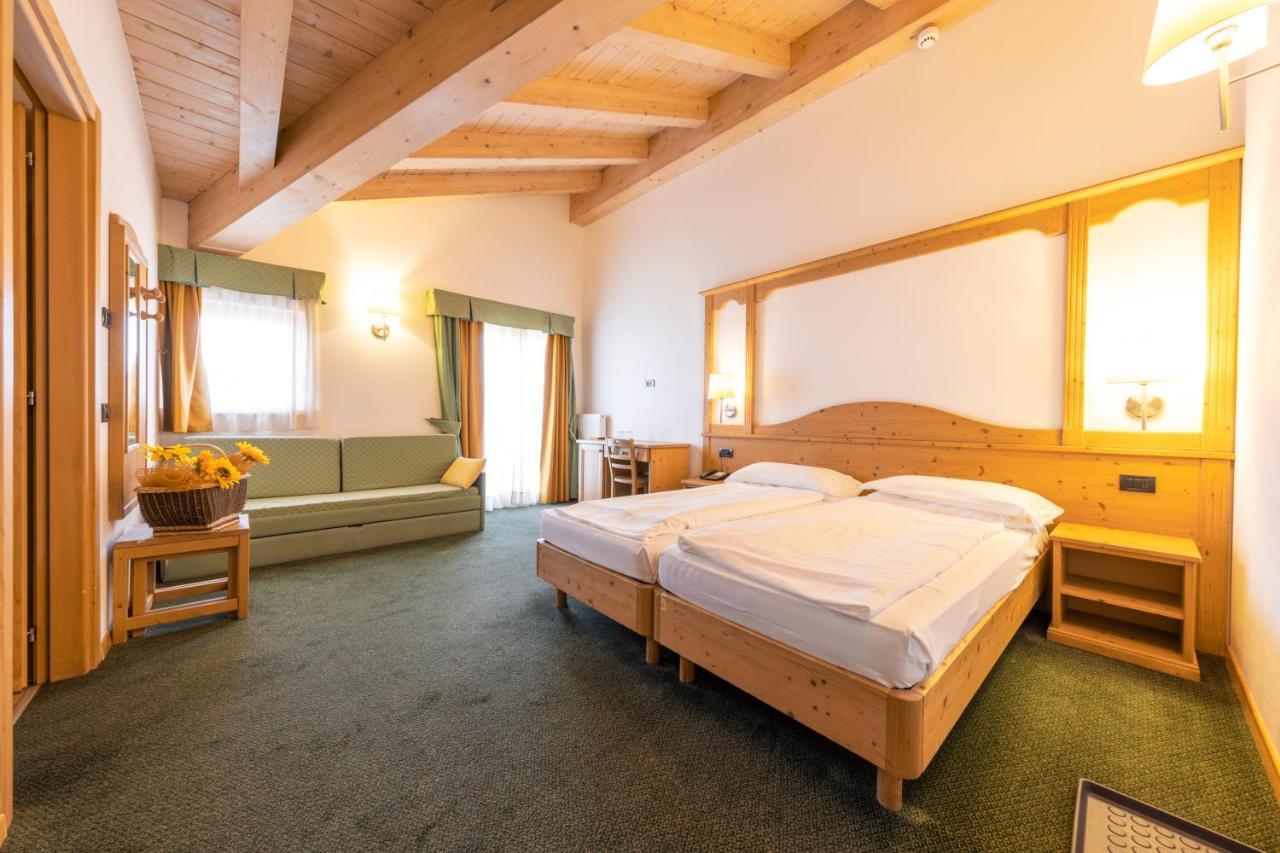 Alpine Mugon Hotel วาซอน ภายนอก รูปภาพ
