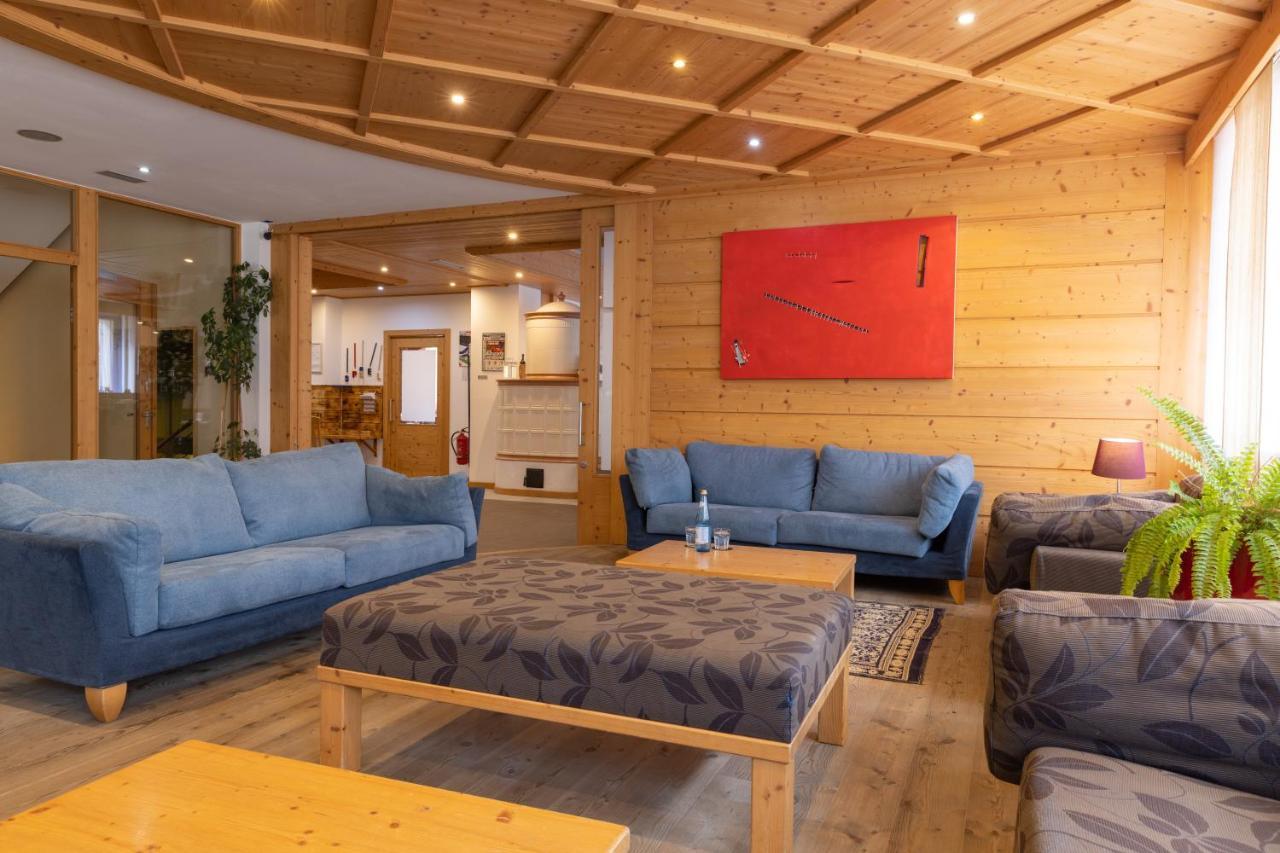 Alpine Mugon Hotel วาซอน ภายนอก รูปภาพ